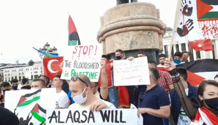 Protestohet në Shkup: Izraeli është duke e prishur ekuilibrin e qenies njerëzore në botë! (VIDEO)