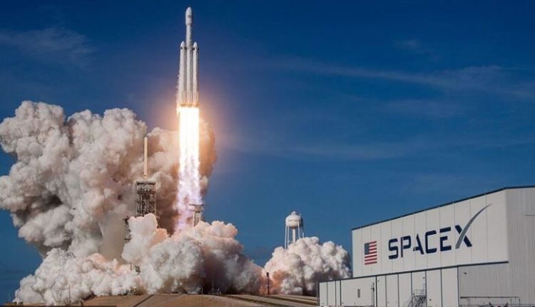 Ky është fluturimi i parë privat në hapësirë nga SpaceX