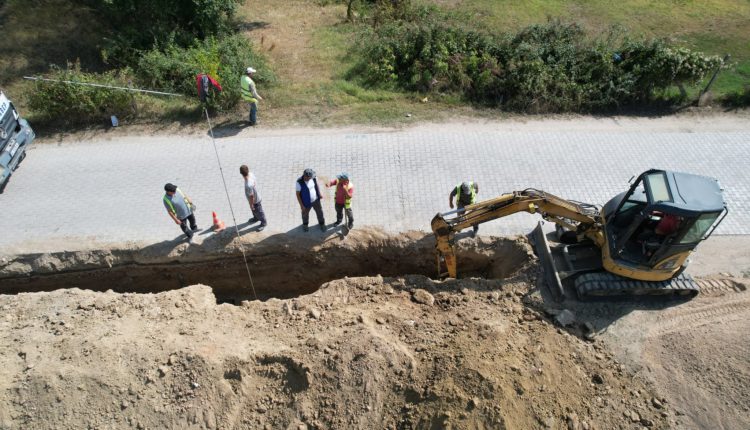 Në Llaskarcë të Sarajit kanë filluar  punimet për ndërtimin e rrjetit të kanalizimit fekal  (FOTO)