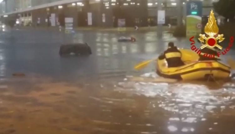 Dhjetëra të shpëtuar pas përmbytjeve në Milano