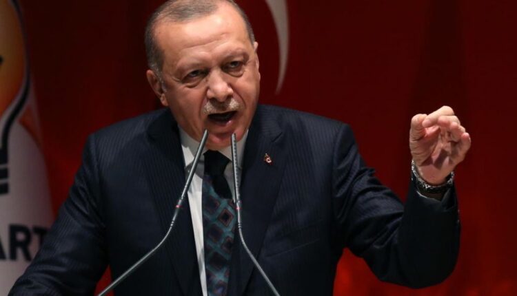 Rënia e lirës turke/ Habit Erdogan: Është “vullnet i Allahut”, duroni!