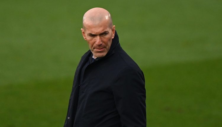 Man. United të bindur se Zidane është pasuesi ideal i Solskjaer