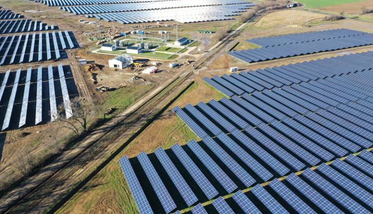 Maqedonia do të bëhet me park solar! Do të kushtojë 270 milionë euro, do të hapen vende të reja pune