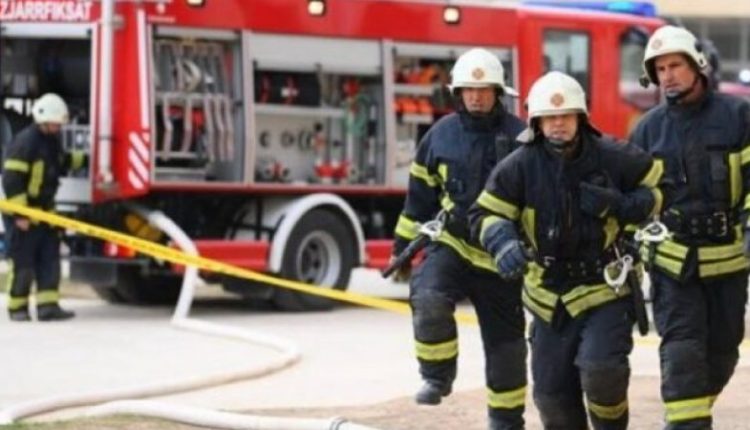Zjarri në Pallatin e Rinisë, zjarrfikësi: Mund të merrte përmasa të mëdha
