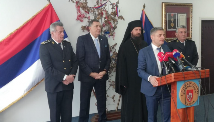 Milorad Dodik dhe Mirko Okoliq mbajtën një takim sekret me oficerët serbë nga Forcat e Armatosura të Bosnjës e Hercegovinës