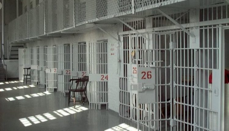 Danimarka do të marrë me hua 300 qeli në burgjet e Kosovës
