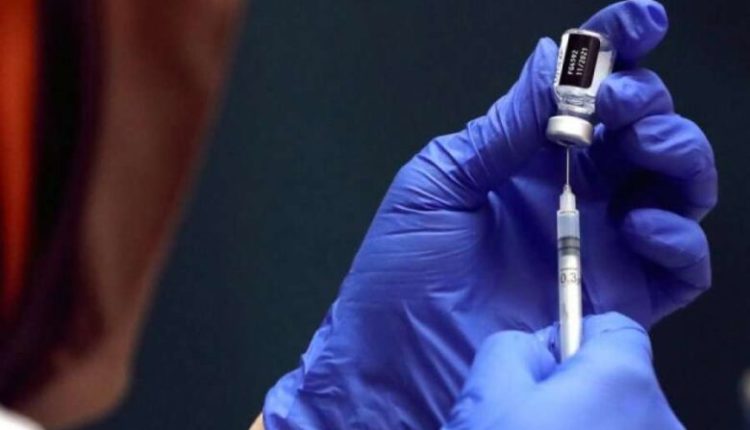 Italia e bën vaksinimin të detyrueshëm për personat mbi 50 vjeç