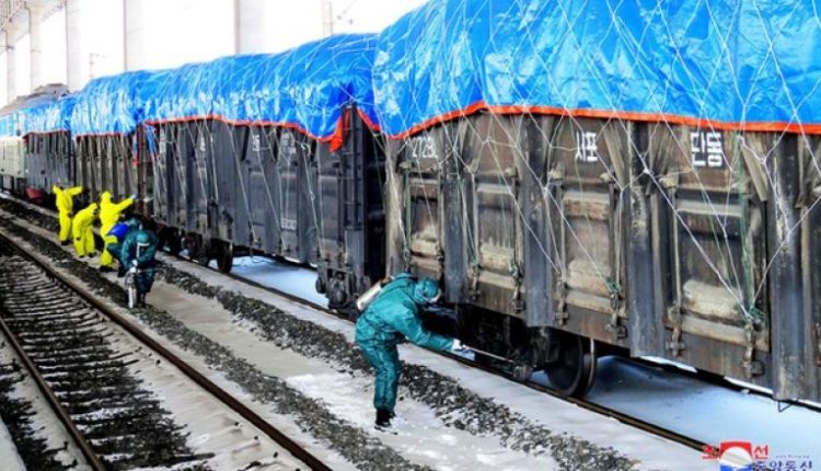 Një tren i Koresë së Veriut hyn në Kinë për herë të parë që nga viti 2020