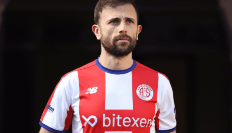 Mehmedi transferohet tek Antalyaspori