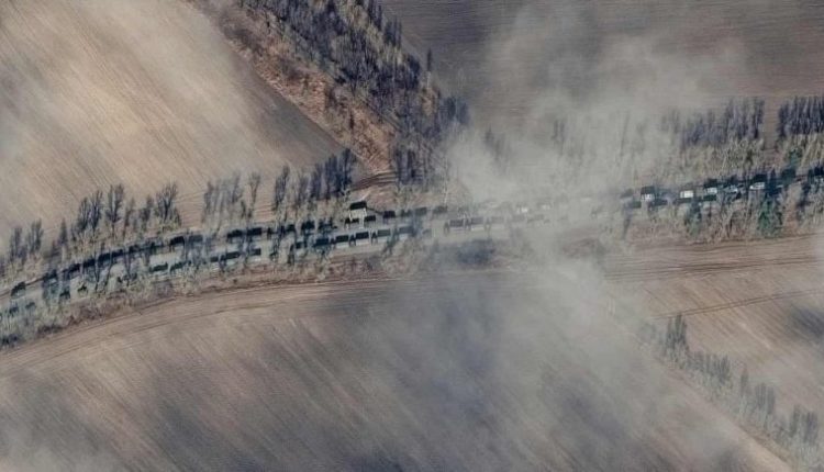Nuk ndalet Putin! Dalin pamjet satelitore/ Kjo është kolona ruse që po i afrohet Kievit