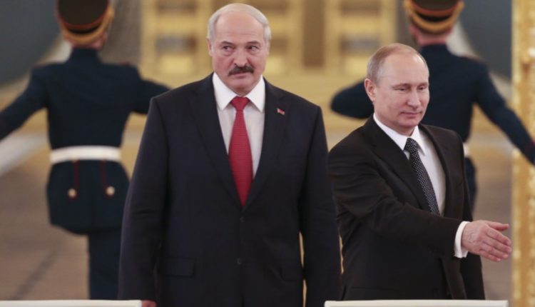 Politikani gjeorgjian “lëndon” Lukashenkon: Putinit nuk i intereson për ty