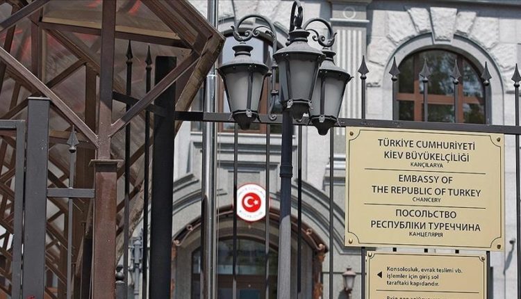 Ambasada turke në Ukrainë kthehet në Kiev