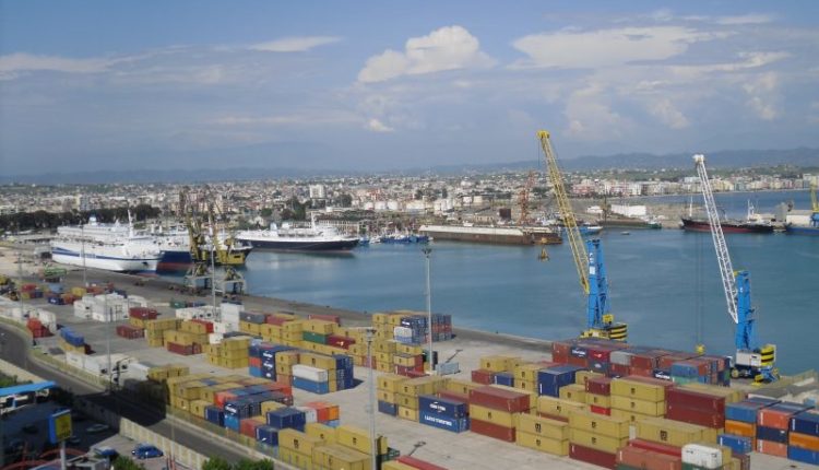Vdekja e punëtorit 19-vjeçar te porti i Durrësit, tre të arrestuar