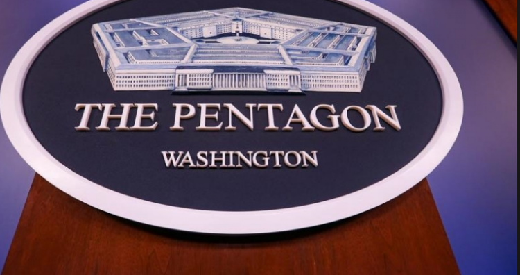 Pentagoni: Numri i objekteve të panjohura në qiell po rritet