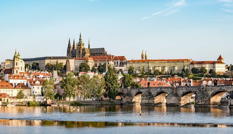 Edhe dy ditë afat, Republika Çeke nuk e ka në prioritet procesin e zgjerimit