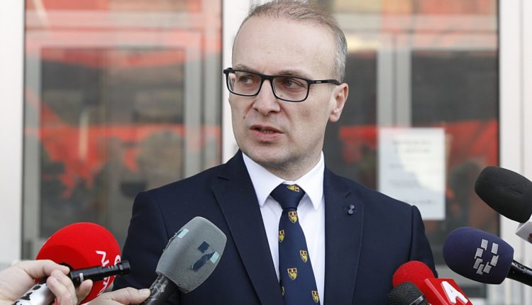Miloshoski fajëson qeverinë për dështim diplomatik