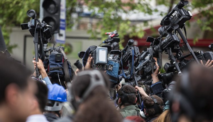 SafeJournalists: Kërcënohen gazetarë nga RMV-ja dhe Serbia