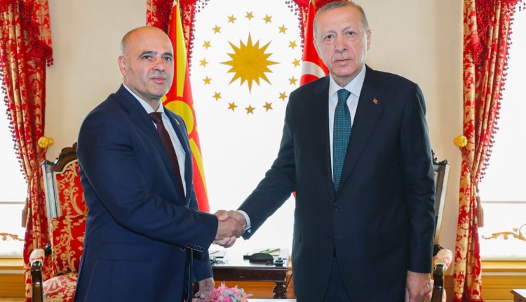 Presidenti i Turqisë, Erdogan priti kryeministrin Kovaçevski