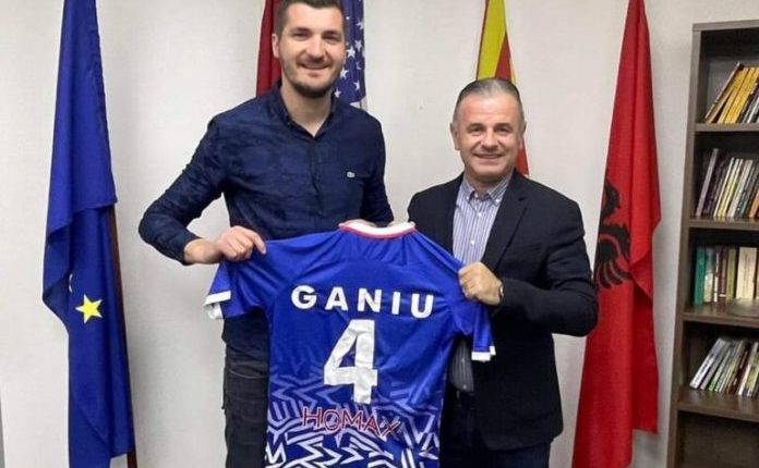 Ganiu: Të gjithë të brohorasim vetëm një emër FC Shkupi