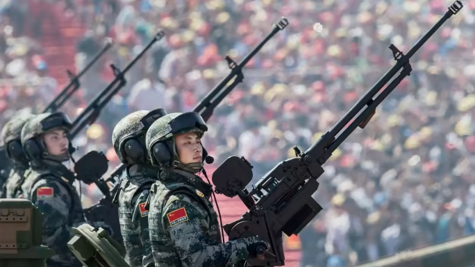 Kina dërgon trupa në Rusi për stërvitje të përbashkët ushtarake
