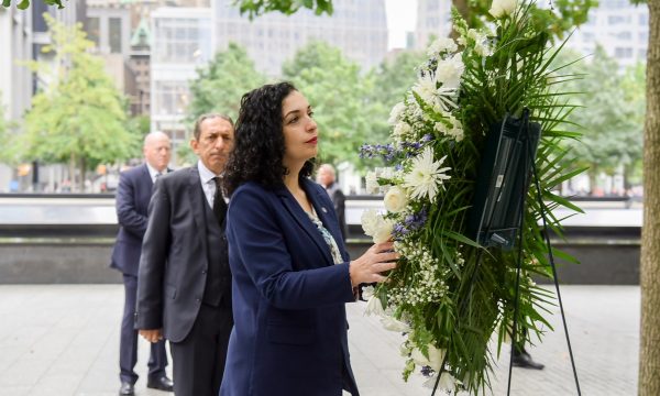Osmani: Sot e nderova kujtimin për viktimat e sulmit terrorist të 11 shtatorit 2001