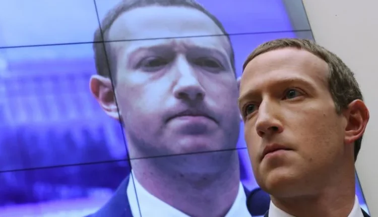 Eksperti i Harvard thotë se Mark Zuckerberg ‘po shkatërron’ Facebook