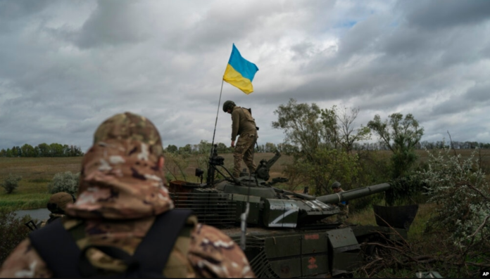 BE-ja premton mbështetje ushtarake për Ukrainën, shqyrton sanksione të reja ndaj Rusisë