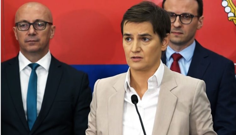 Bërnabiq paralajmëron dorëheqje nga posti i kryeministres së Serbisë