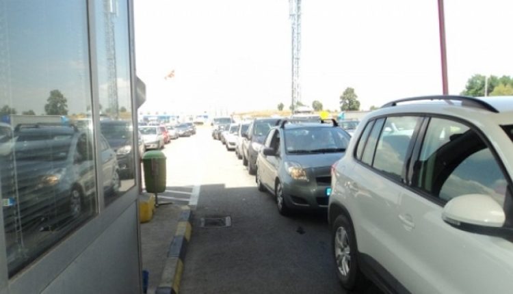 “Tabanoc”, kapen 7 automjete nga Shkupi që po transportonin udhëtarë pa leje