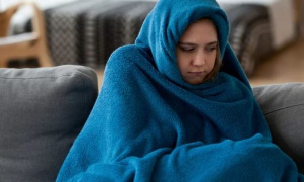 Pse gratë kanë më shumë ftohtë se burrat?