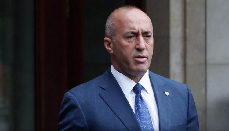 Haradinaj thirrje Kurtit: Pranoje kërkesën e Amerikës për shtyrjen e vendimit për targat