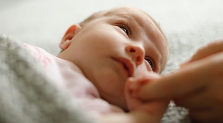 Kjo është mënyra më e mirë për të qetësuar një fëmijë që qan, sipas shkencës