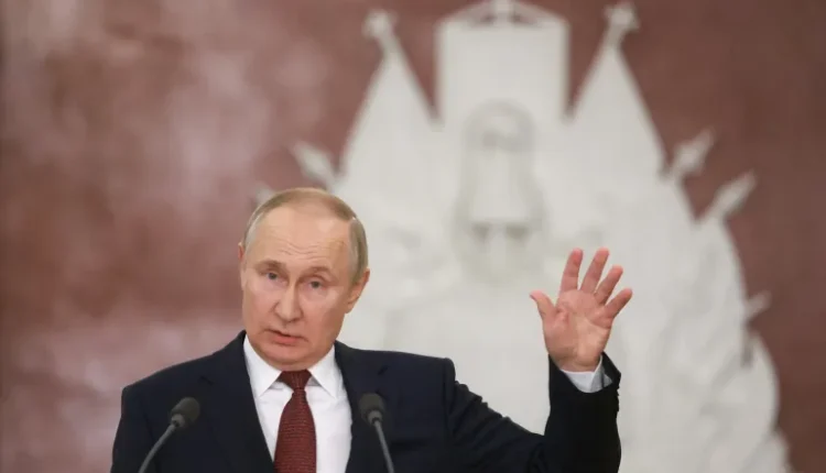 Putin akuzon Perëndimin se po përpiqet të përçajë Rusinë