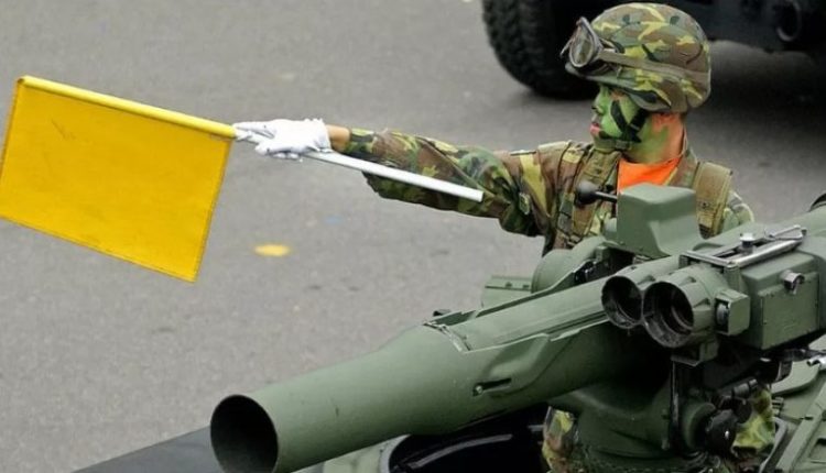 Tensionet me Kinën, Tajvani zgjat periudhën e shërbimit të detyrueshëm ushtarak
