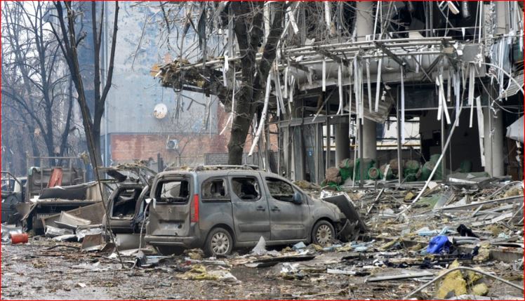 Sirena alarmi në gjithë Ukrainën, Rusia nis sulme të reja
