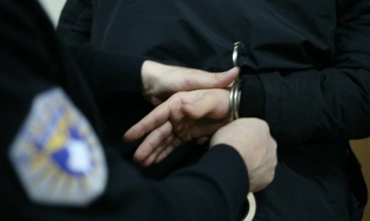 Po bashkëjetonte me një të mitur, arrestohet një person në Pejë