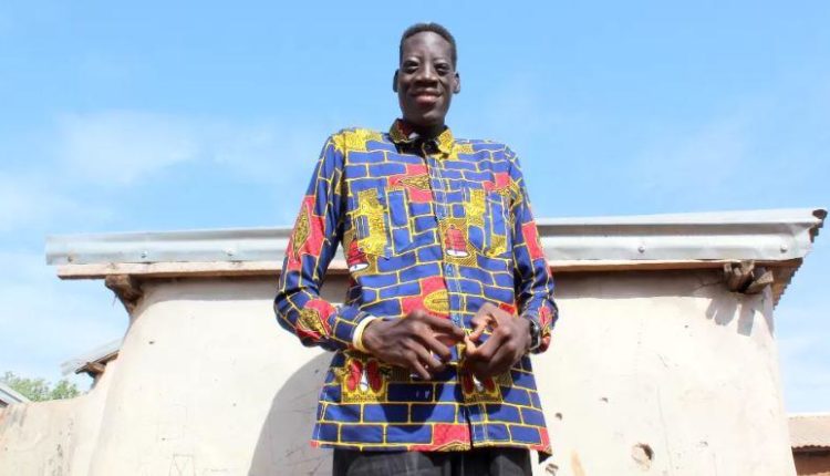 ‘Gjigandi’ ganez raportohet të jetë njeriu më i gjatë në botë
