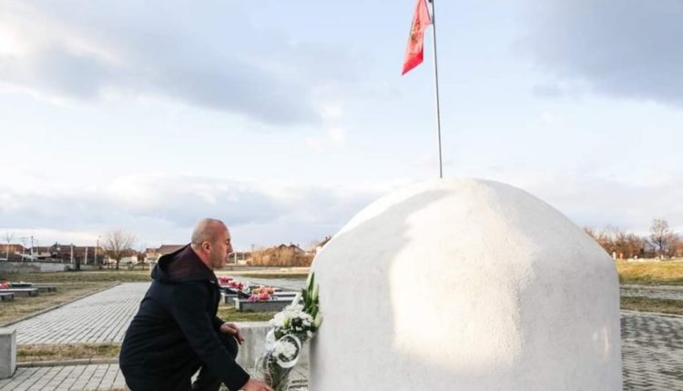 Haradinaj kujton të rënët në Rogovë të Hasit: Rënia e tyre u bë frymëzim për ne