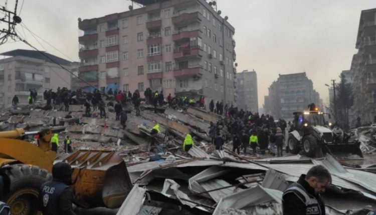 Tërmeti në Turqi: Të lënduar dy nxënës nga RMV-ja