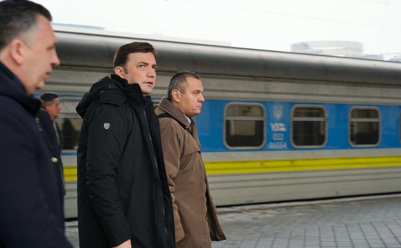 Osmani: Autorët e krimeve të tmerrshme në Buçë duhet të mbajnë përgjegjësi Osmani: Autorët e krimeve të tmerrshme në Buçë duhet të mbajnë përgjegjësi