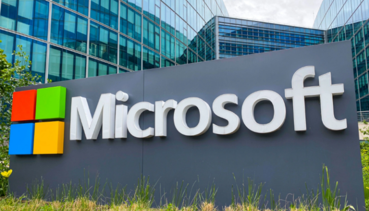 Inteligjenca artificiale ndihmon në rritjen prej 8% të aksioneve të Microsoftit