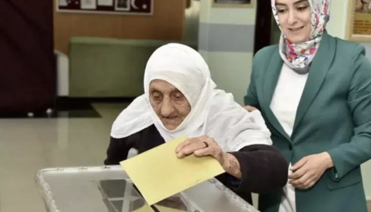 Turqi, voton një 112-vjeçare