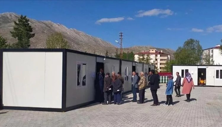 Turqi, zhvillohet votimi edhe në zonat e goditura nga tërmeti