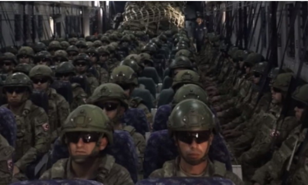 Ministria mbrojtjes e Turqisë publikon një video të forcave paqeruajtëse turke të cilët janë nisur për Kosovë