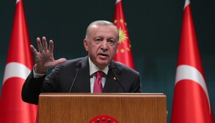 Erdogan cakton ish-bankieren amerikane në krye të bankës qendrore të Turqisë