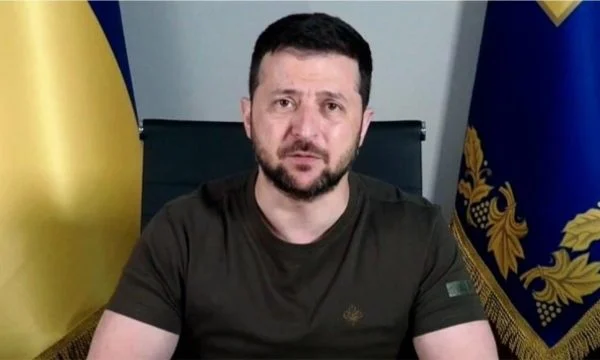 Zelensky: Shpërthimi i digës në Kherson nuk do të ndikojë në përpjekjet e Ukrainës për të çliruar territorin e saj