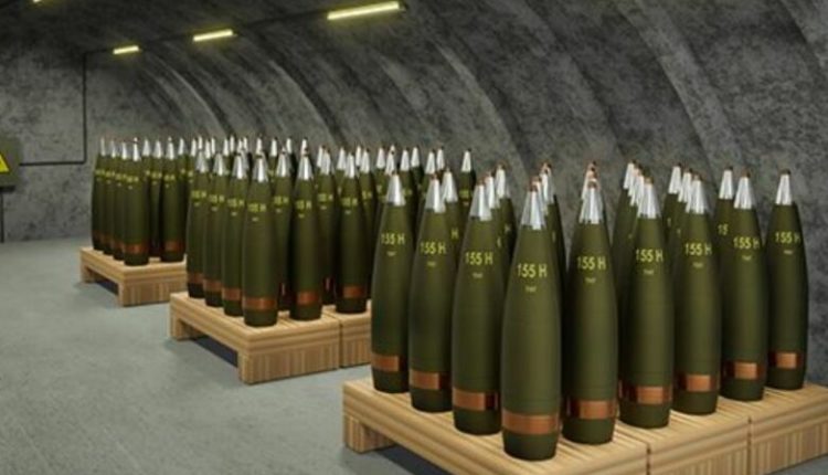 SHBA-ja konfirmon dërgimin e municioneve thërrmuese në Ukrainë