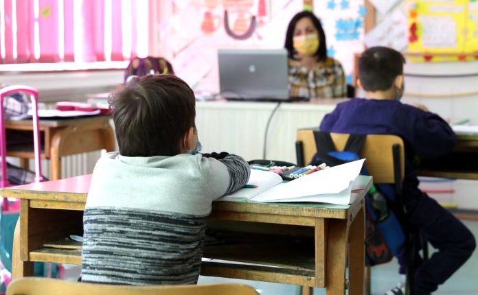 Për 13 vjet, 24 mijë nxënës më pak në Maqedoninë e Veriut