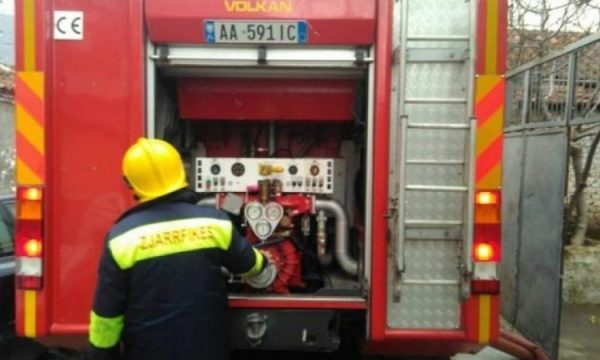 Arrestohet drejtori i shërbimit zjarrfikës së Cërrikut Arrestohet drejtori i shërbimit zjarrfikës së Cërrikut