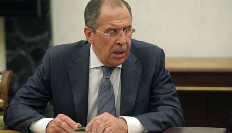 Lavrov: Perëndimi i injoron paralajmërimet e Rusisë për dërgimin e armëve në Ukrainë